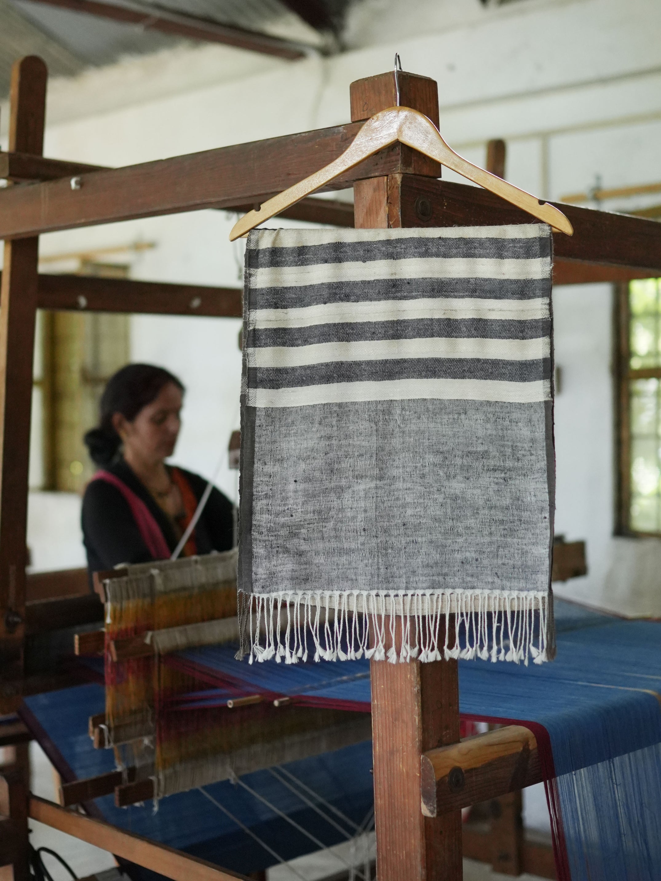 B&W Chic Tussar Silk & Merino Wool Stole | Black and White stripes