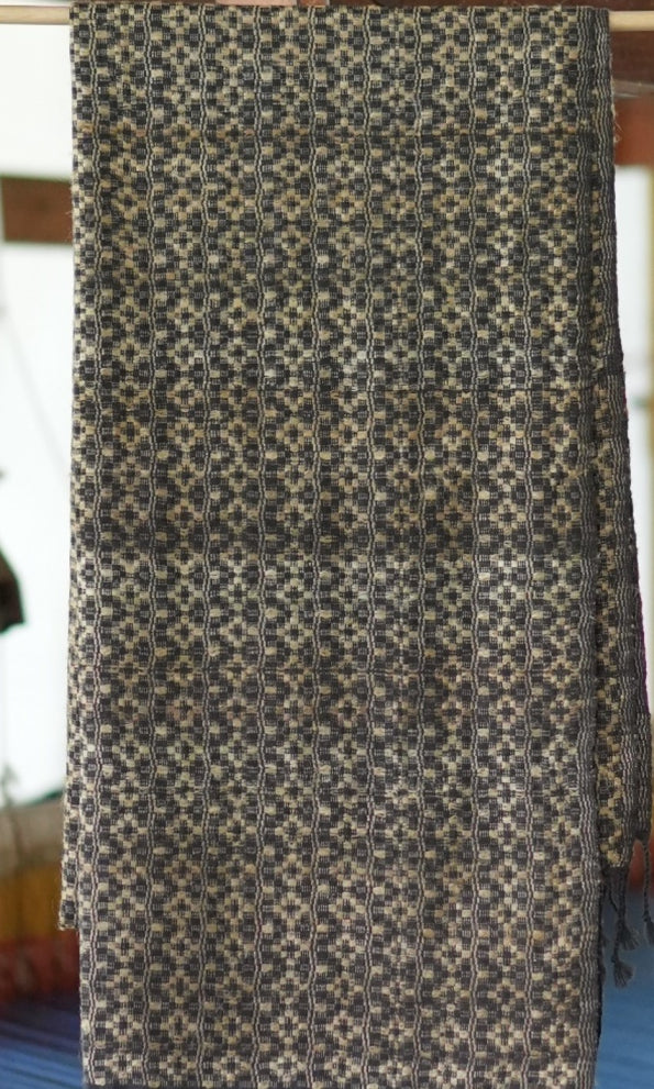 Almora Patterned Tussar Silk and Merino Wool Stole | Black & Gold