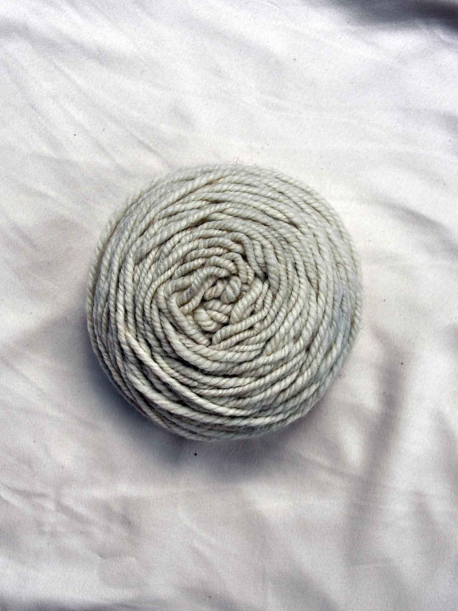 Handspun Yarn Ball (1 pcs)