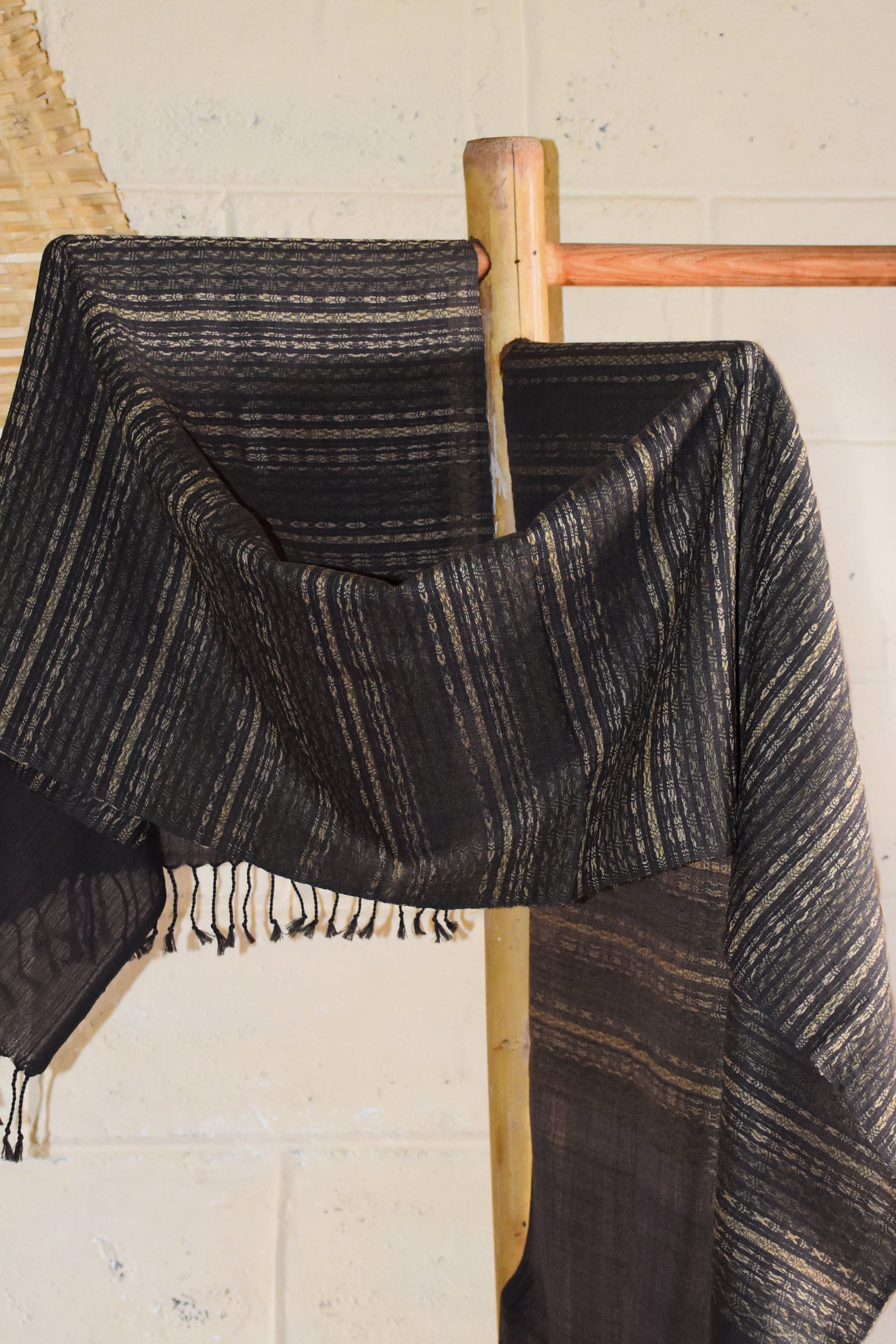 Pure Wool Almora Pattern Stole | Black